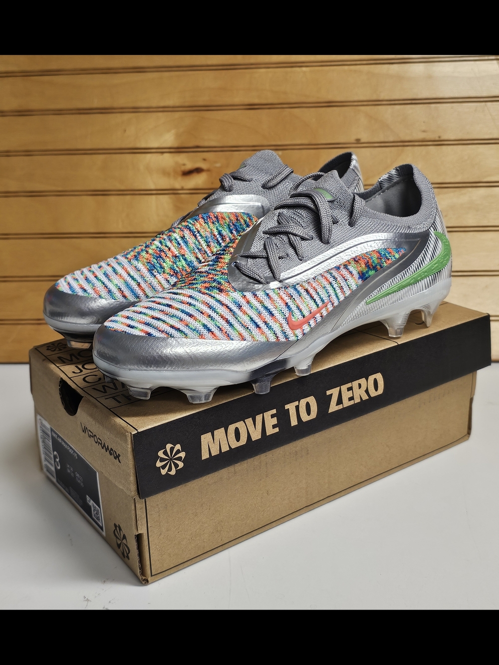 Youth Nike phantom 6 pro low soccer cleats 3Y futbol new Gray Green Orange